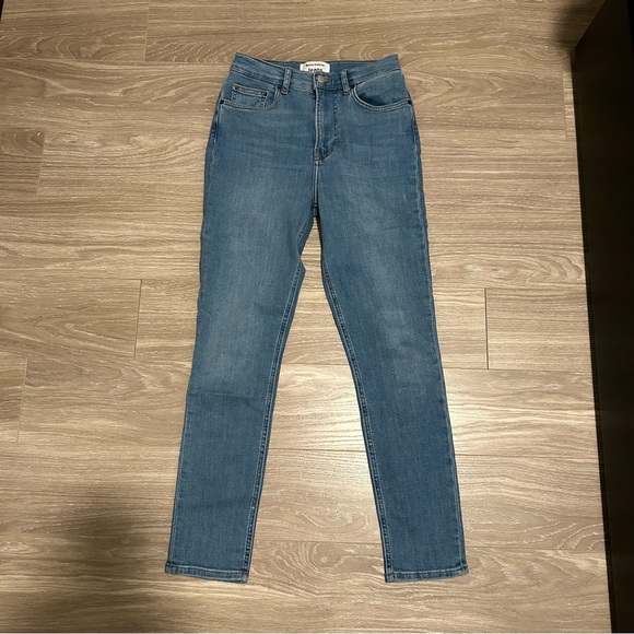 High & Skinny Crop Jeans - Picture 3 of 8